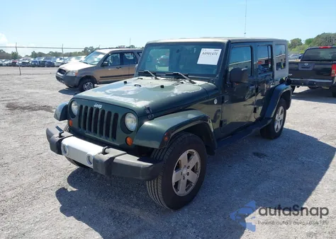 2010 Jeep Wrangler Unlimited Sahara из США, поврежденный, VIN 1J4BA5H14AL182358